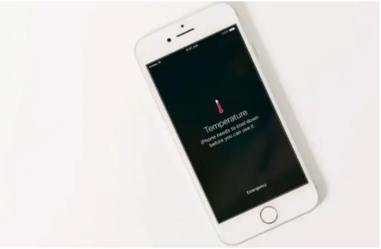 城区苹果手机维修分享iPhone 手机发热如何快速降温 